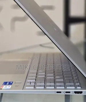 New Laptop HP Envy X360 16GB Intel Core I5 SSD 512GB