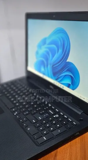 Photo - New Laptop Dell Inspiron 15 8GB Intel Core I5 SSD 1T