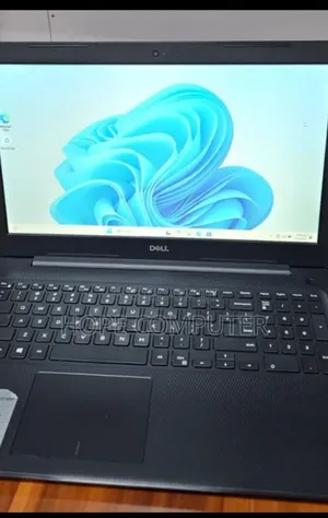 New Laptop Dell Inspiron 15 8GB Intel Core I5 SSD 1T