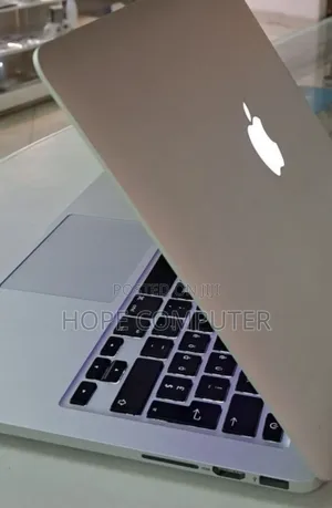 New Laptop Apple MacBook Pro 2015 8GB Intel Core I5 SSD 256GB