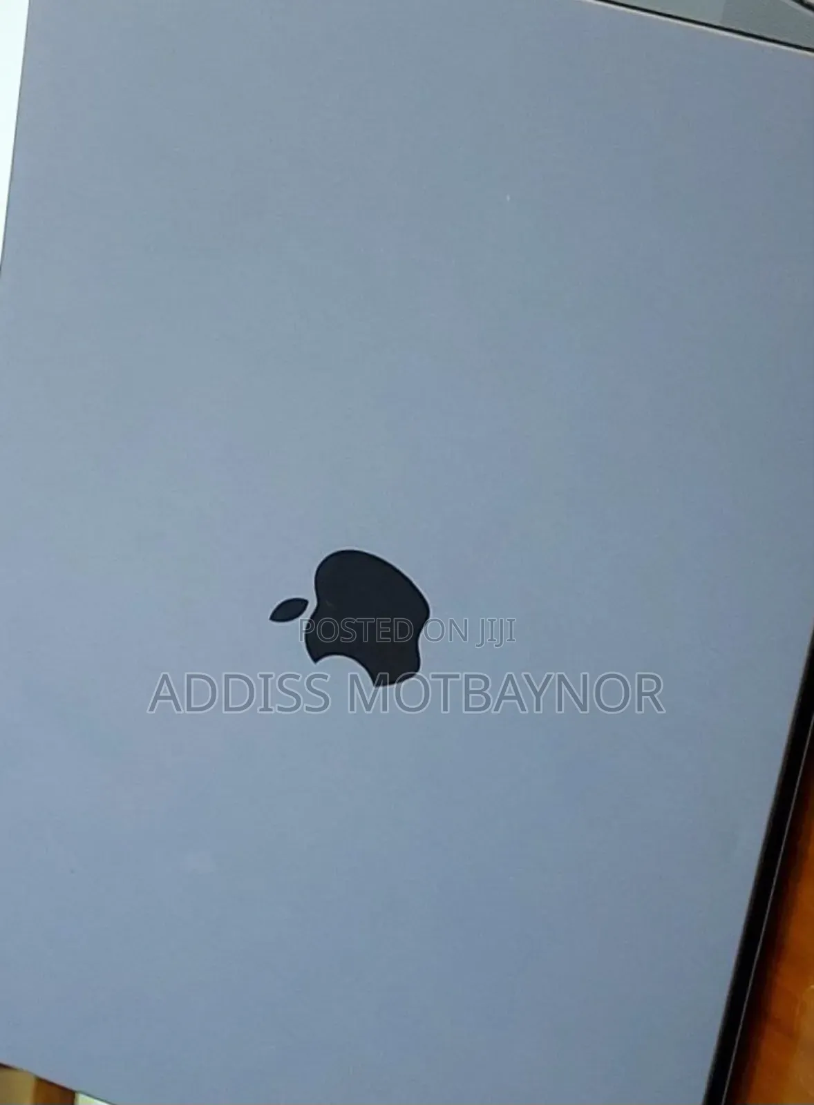 New Laptop Apple MacBook Pro M1 16GB Apple M1 Pro SSD 1T