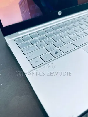 New Laptop HP Pavilion 14 16GB Intel Core I7 SSD 512GB