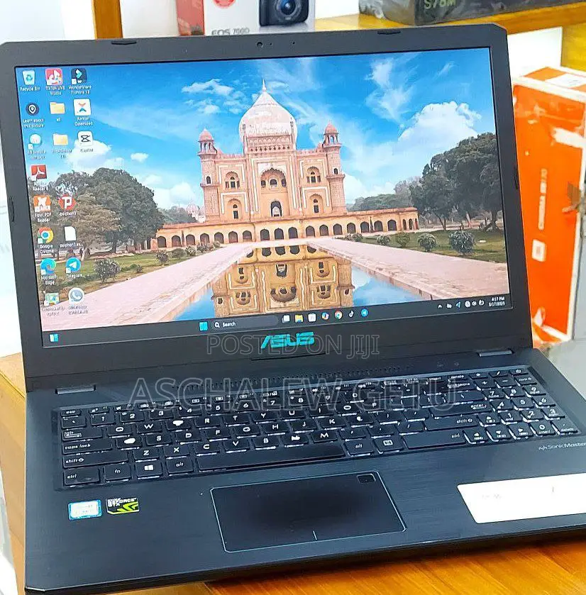 New Laptop Asus VivoBook 15 X505BA 16GB Intel Core I7 SSD 256GB