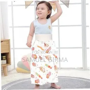 Photo - Baby Clothes Prevent Urine Leakage