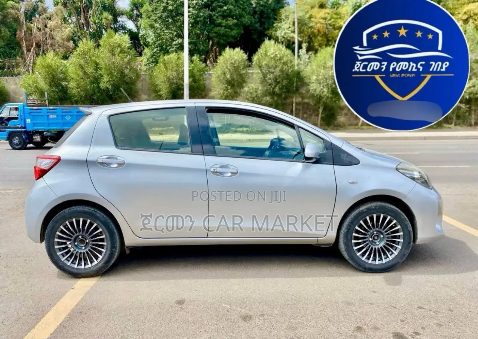 Toyota Yaris 2020 Silver