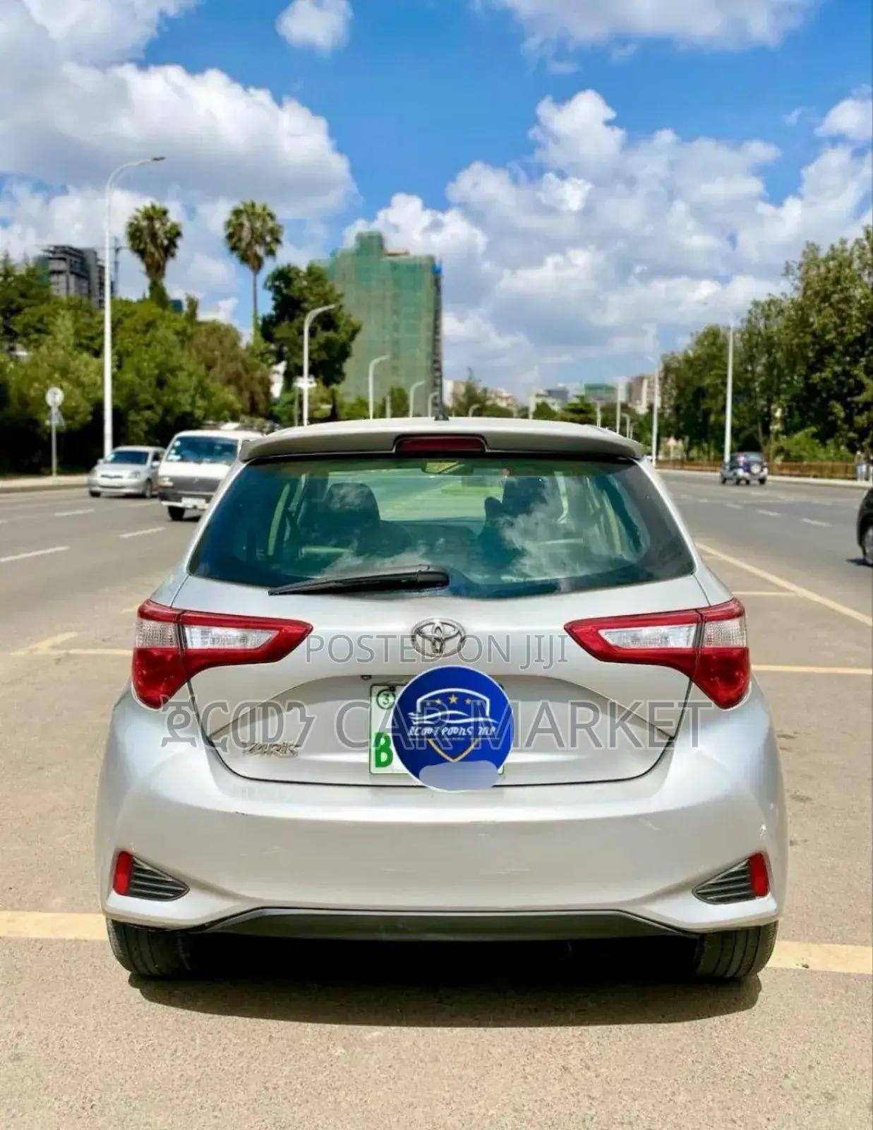 Toyota Yaris 2020 Silver