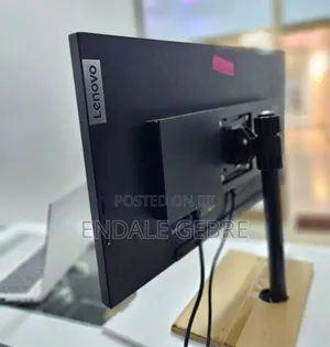 Lenovo Moitor