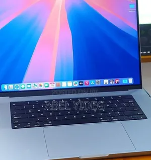 New Laptop Apple MacBook Pro 16GB Apple M1 Pro SSD 1T