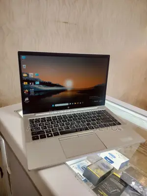 New Laptop HP EliteBook 830 G7 16GB Intel Core I5 SSD 512GB