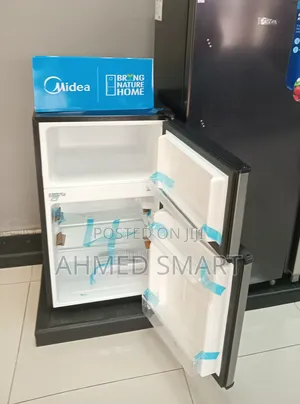 Photo - Midiea Mini Fridges