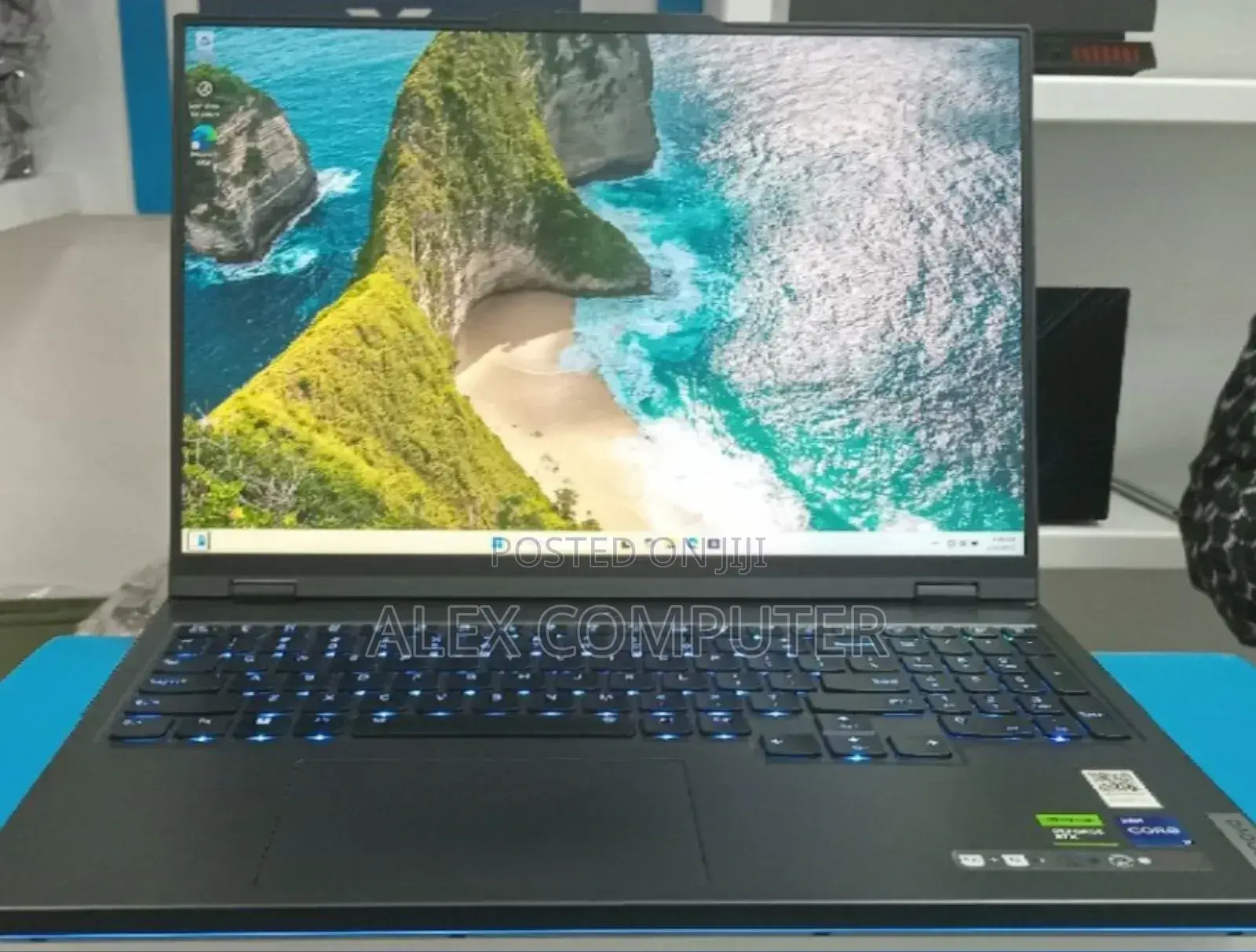 New Laptop Lenovo Legion 7 32GB Intel Core I9 SSD 1T