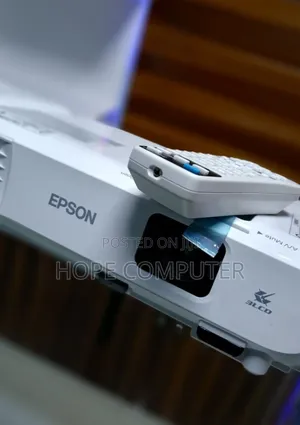 Epson Projector With Bag Remote 
Model Name: Eb-S05