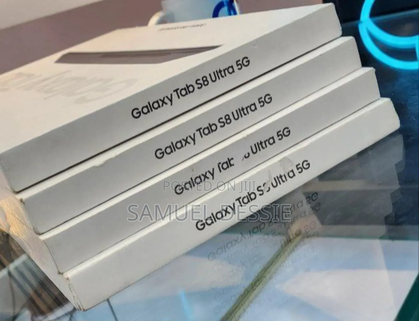 New Laptop Samsung 12GB SSD 256GB