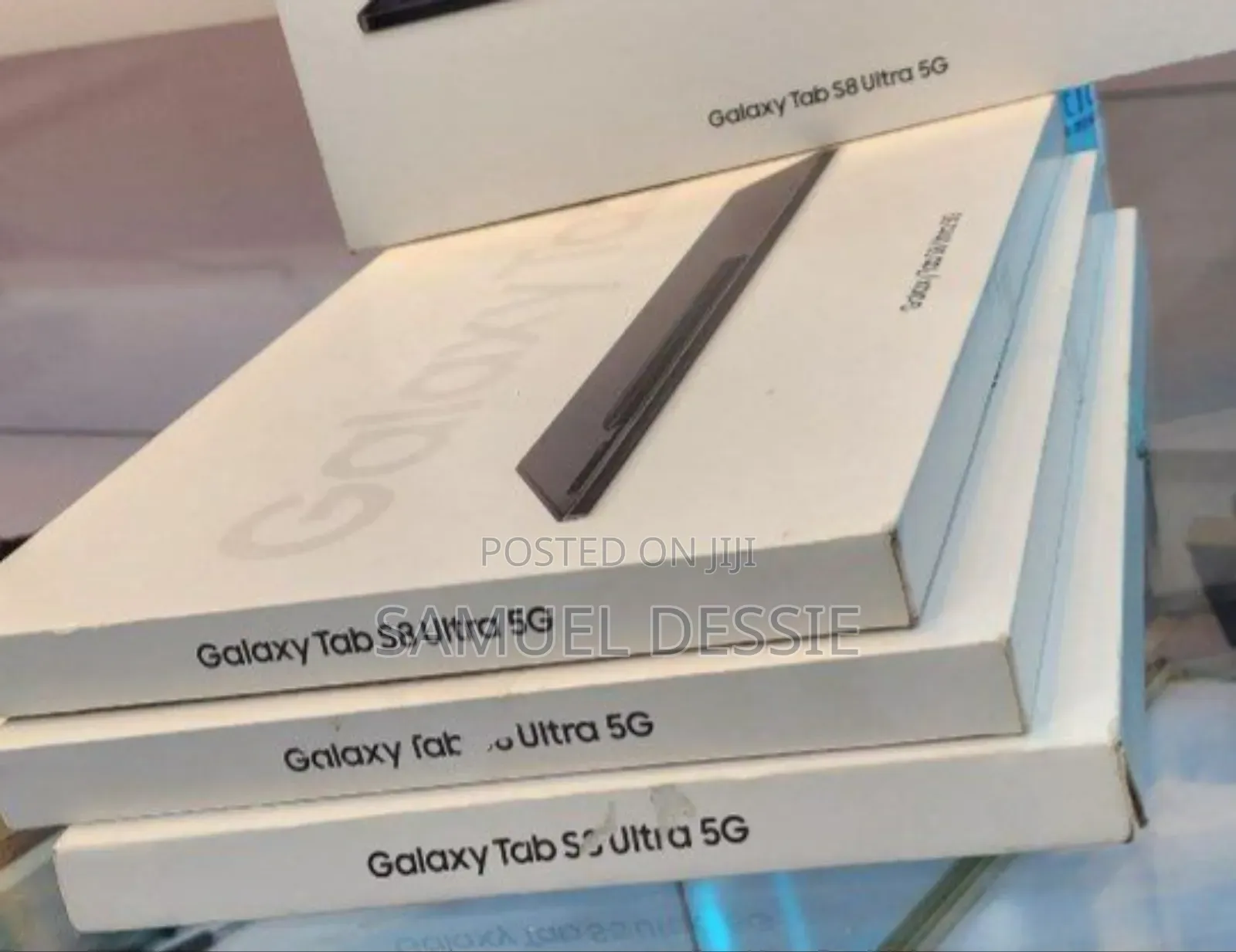 New Laptop Samsung 12GB SSD 256GB