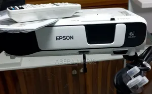 Epson Projector Model Name: Eb-S41 Has Bag And