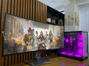 Ultra Wide Gaming Monitor