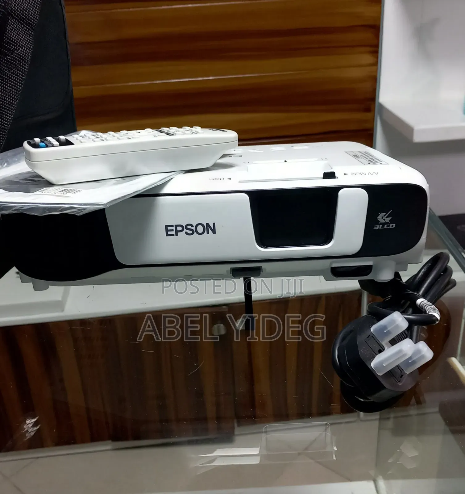Eepson Projector