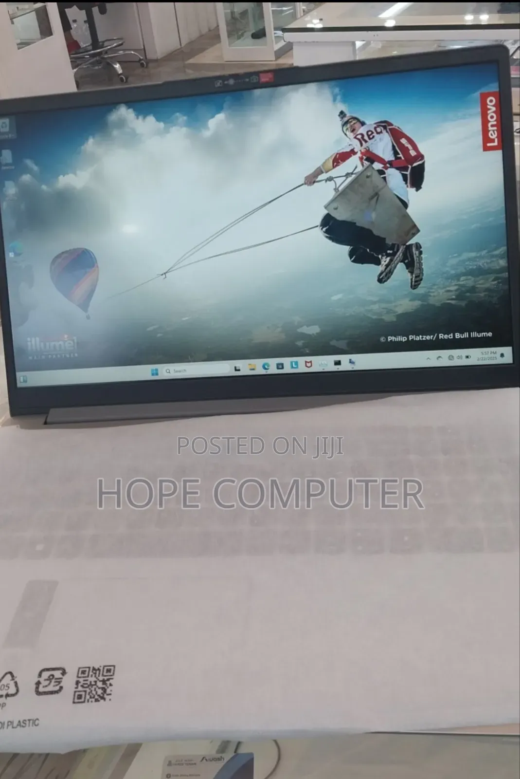New Laptop Lenovo IdeaPad 1 8GB AMD Ryzen 7 SSD 512GB