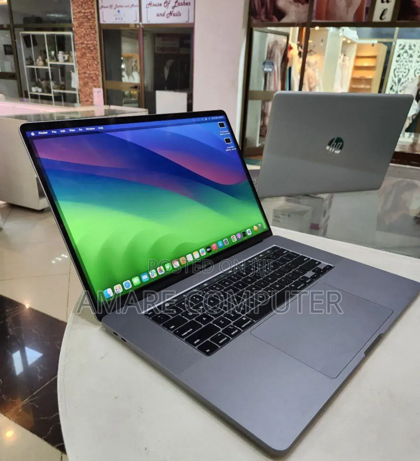New Laptop Apple MacBook Pro 2019 16GB Intel Core I9 SSD 1T
