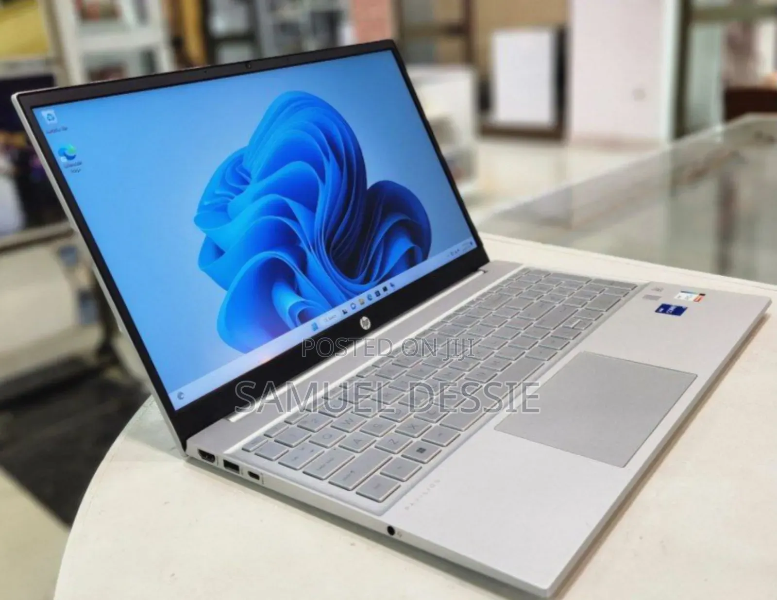 New Laptop HP Pavilion 15 16GB Intel Core I7 SSD 512GB