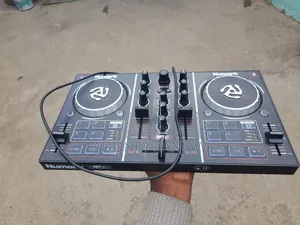 Photo - Dj Mixer Numark
