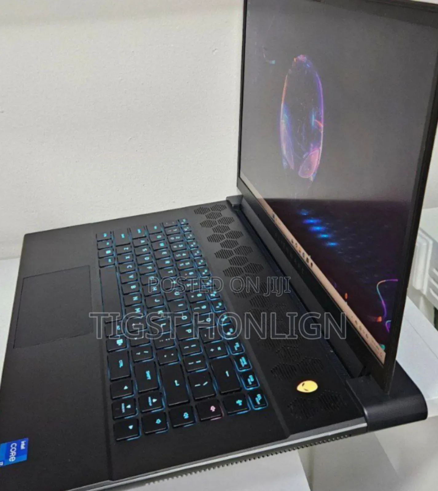 New Laptop Alienware M17x R2 16GB Intel Core I7 SSD 1T
