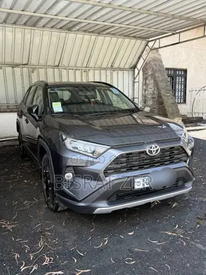 Photo - New Toyota RAV4 2024 Silver