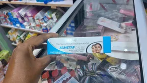Acnetop Gel Clindamycin and Nicotinamide