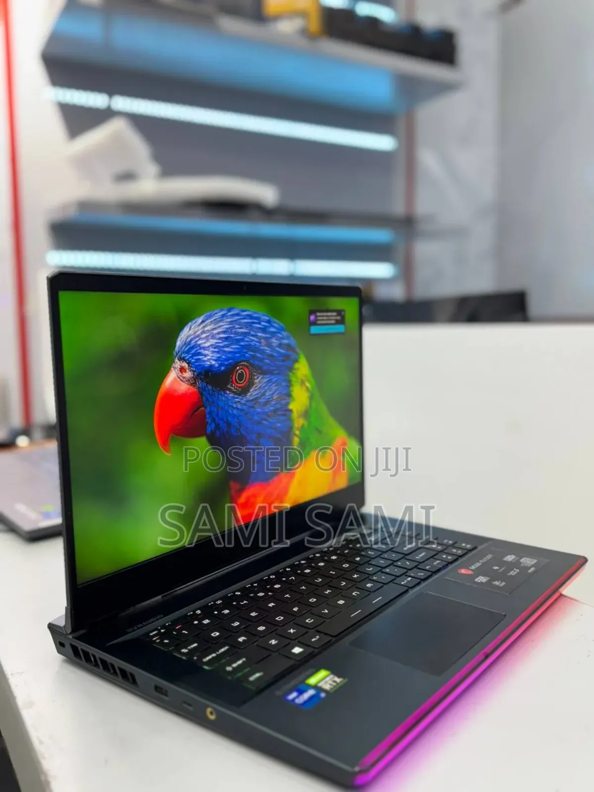 New Laptop MSI GE66 Raider 16GB Intel Core I7 SSD 512GB