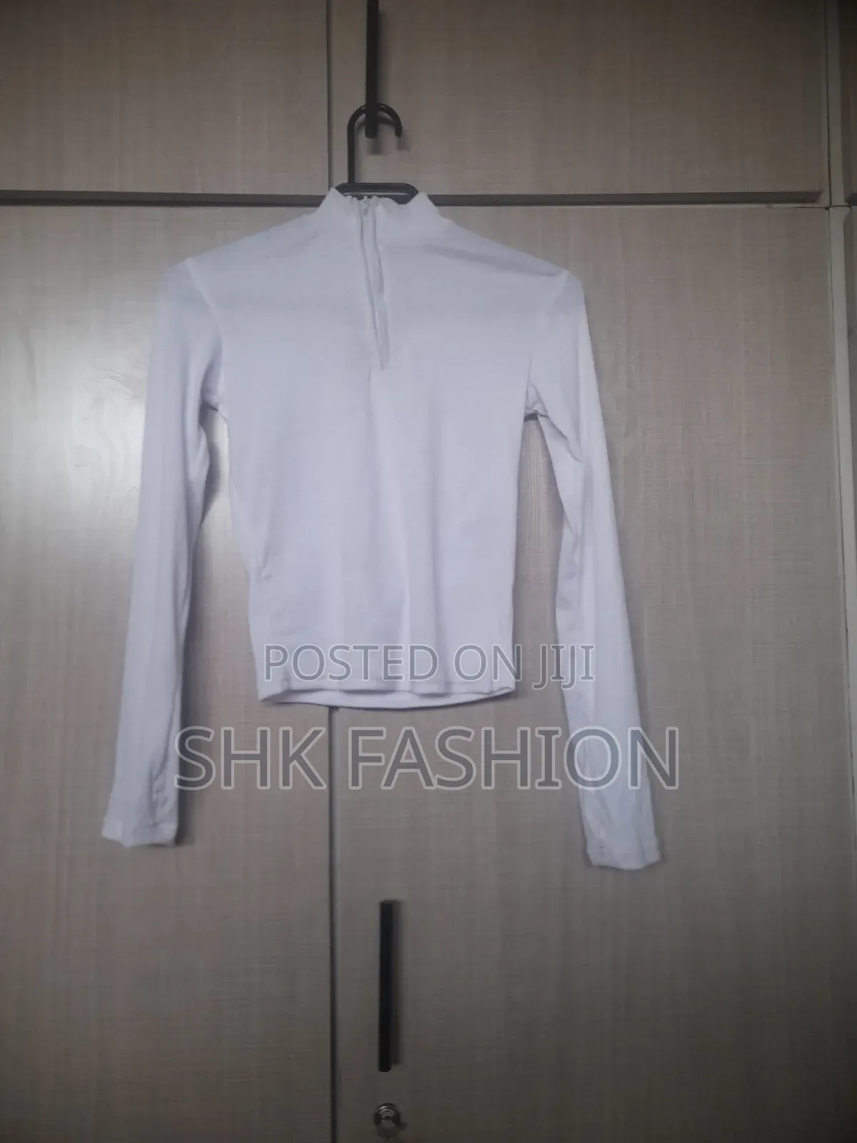 Brand New Quality White Top