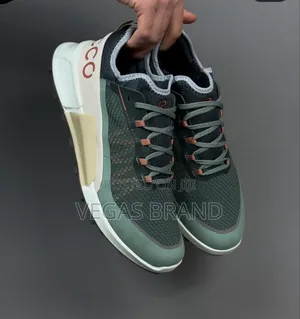 Photo - Ecco Casual Men's Low Master Quality Shoes