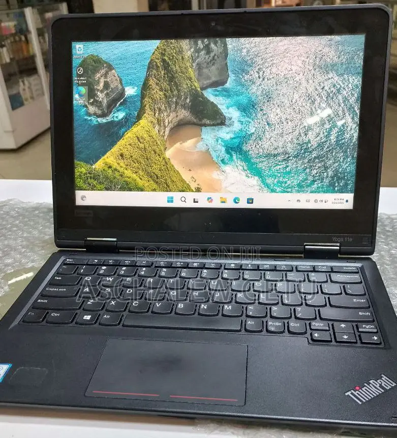New Laptop Lenovo Yoga 11e 8GB Intel Core I7 SSD 128GB
