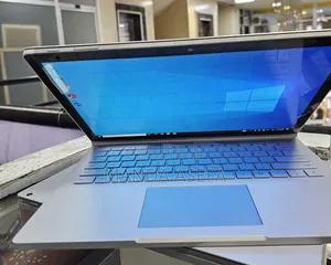 New Laptop Microsoft Surface Book 3 16GB Intel Core I7 SSD 256GB