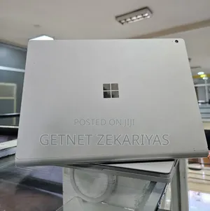 Photo - New Laptop Microsoft Surface Book 3 16GB Intel Core I7 SSD 256GB