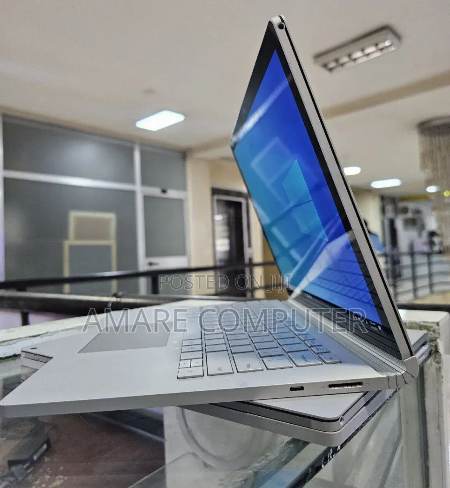 New Laptop Microsoft Surface Book 3 16GB Intel Core I7 SSD 256GB