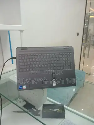 Photo - New Laptop Lenovo Yoga 7i 16GB Intel Core I7 SSD 512GB