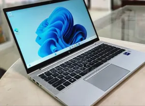 New Laptop HP EliteBook 840 G8 16GB Intel Core I7 SSD 512GB