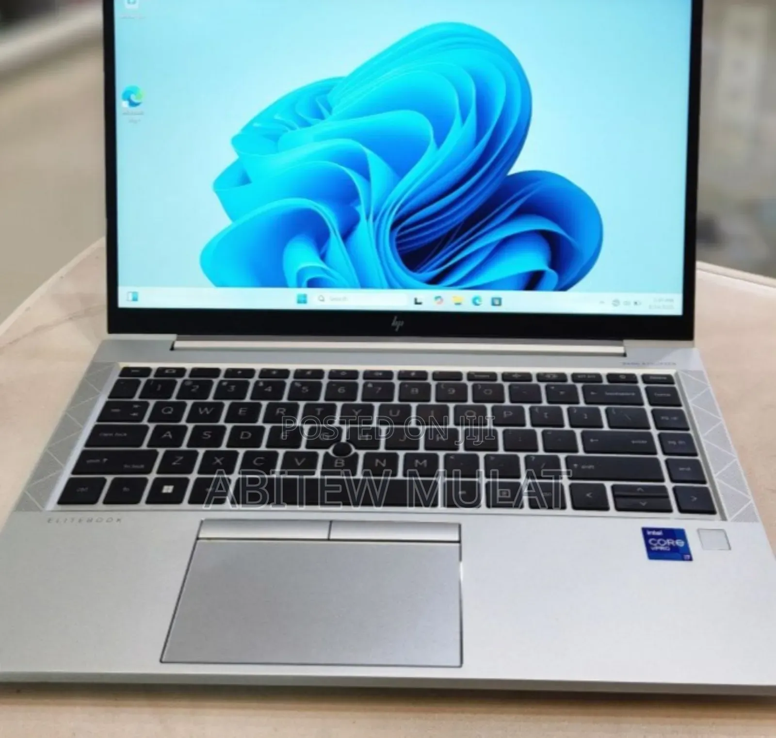 New Laptop HP EliteBook 840 G8 16GB Intel Core I7 SSD 512GB