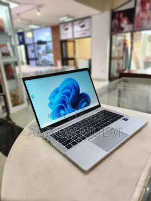 New Laptop HP EliteBook 840 G8 16GB Intel Core I7 SSD 512GB