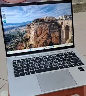 New Laptop HP EliteBook 840 16GB Intel Core I5 SSD 512GB