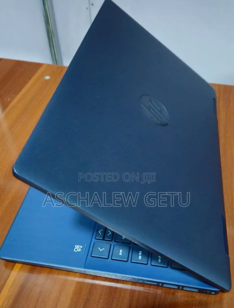 New Laptop HP Pavilion 15 8GB Intel Core I3 SSD 256GB