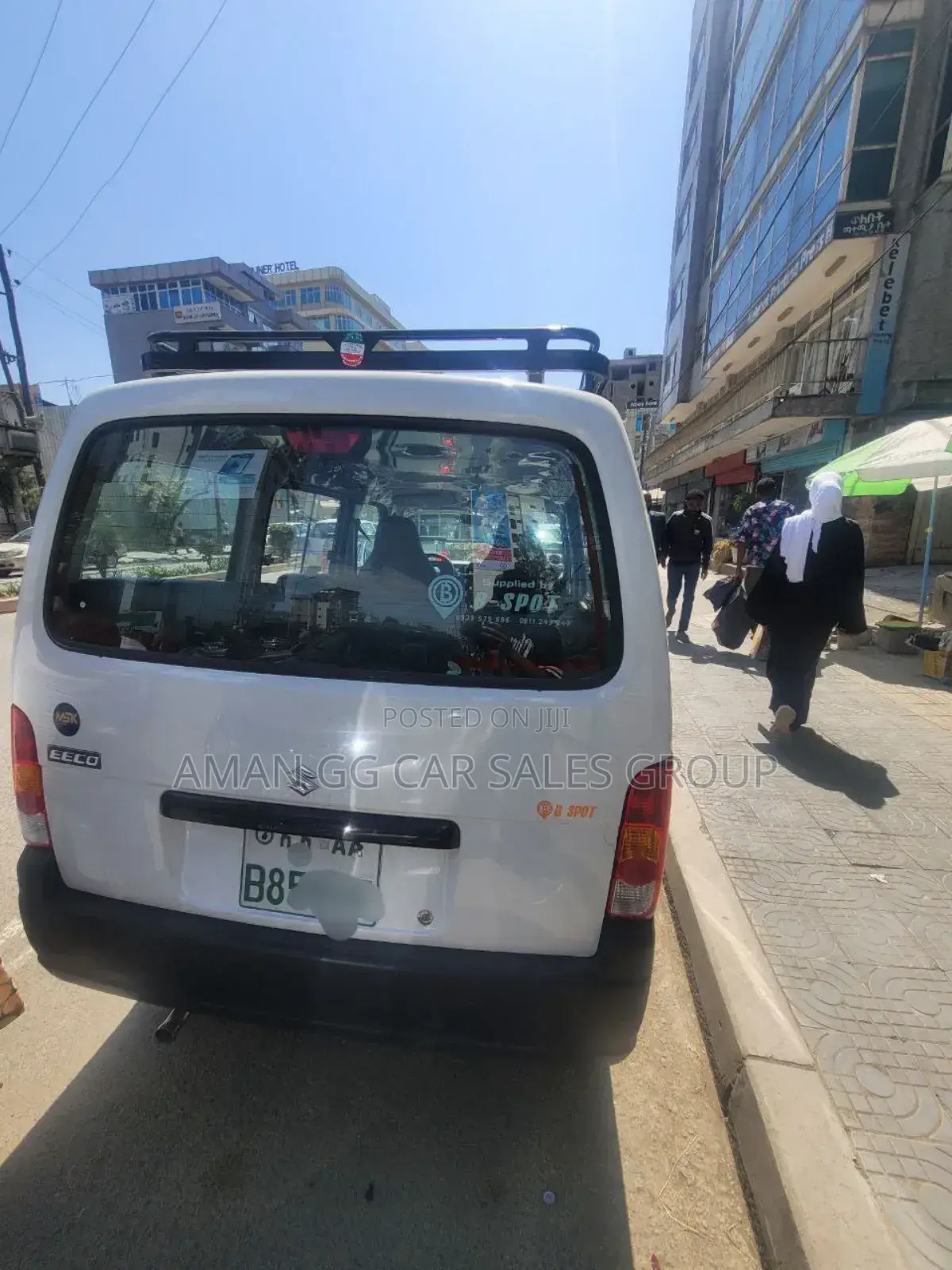 Suzuki Eeco 2023 White