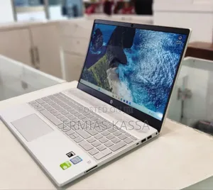 New Laptop HP Pavilion 15 8GB Intel Core I5 HDD+SSD 1.5T