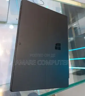 New Laptop Microsoft Surface Pro 6 8GB Intel Core I5 SSD 256GB