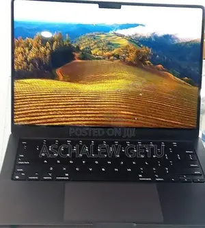 New Laptop Apple MacBook Pro M1 18GB Intel Core I5 SSD 512GB