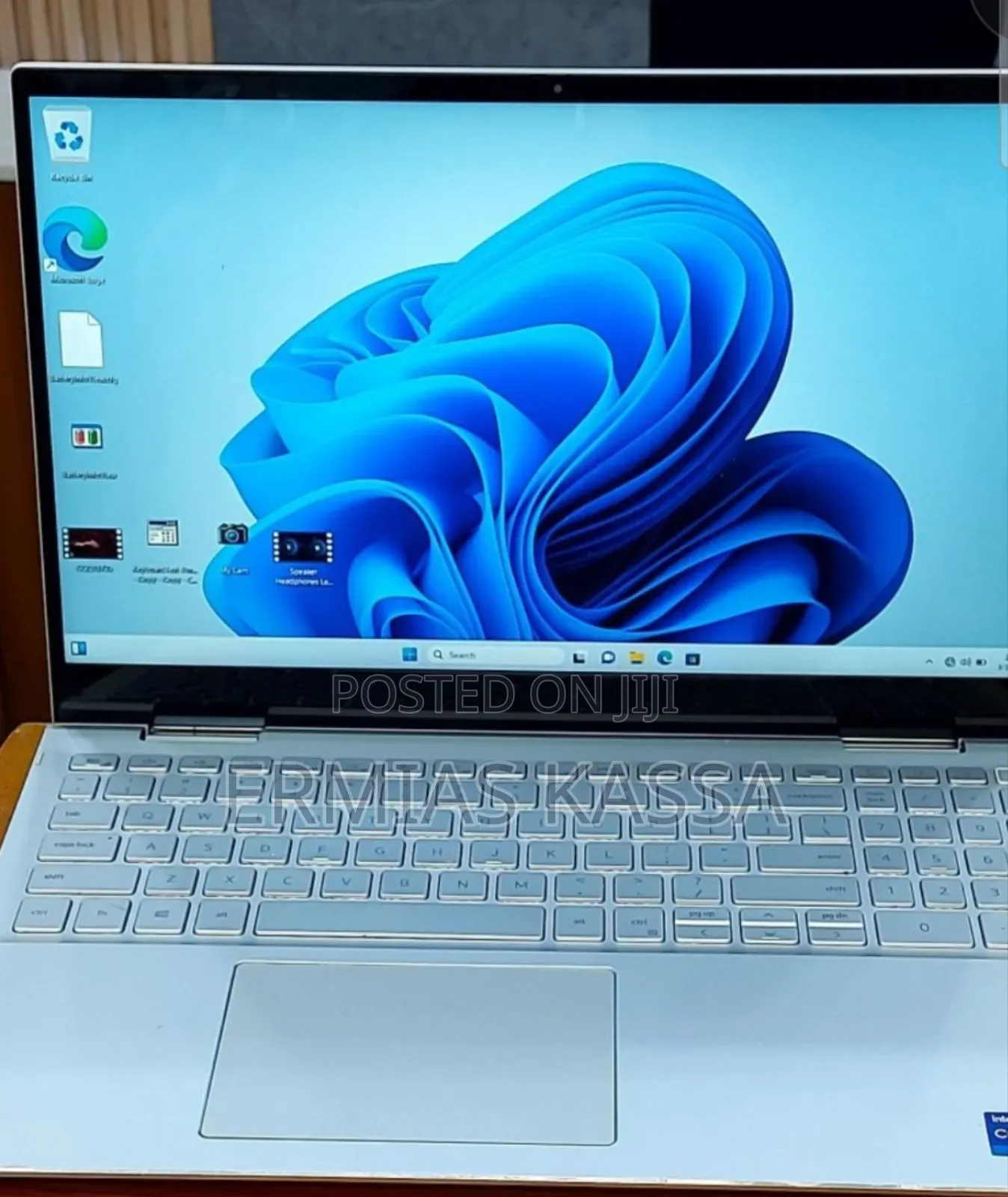 New Laptop Dell Inspiron 15 16GB Intel Core I7 SSD 512GB