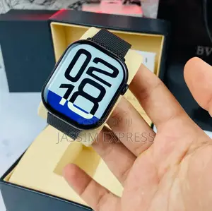 Photo - 2025 Model Series 10 Smart Watch (German Brand)