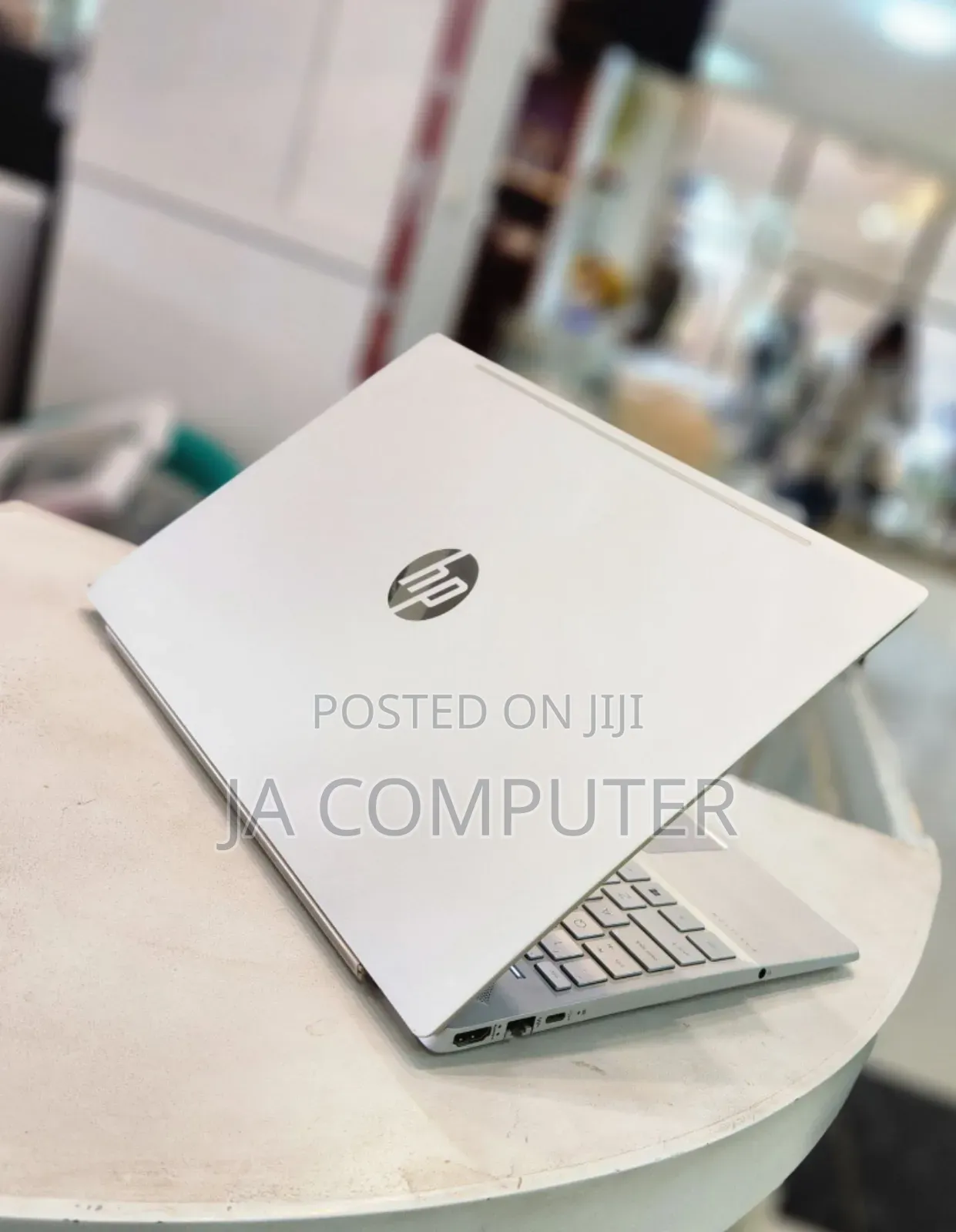 New Laptop HP Pavilion 15 8GB Intel Core I5 SSHD (Hybrid) 1.5T