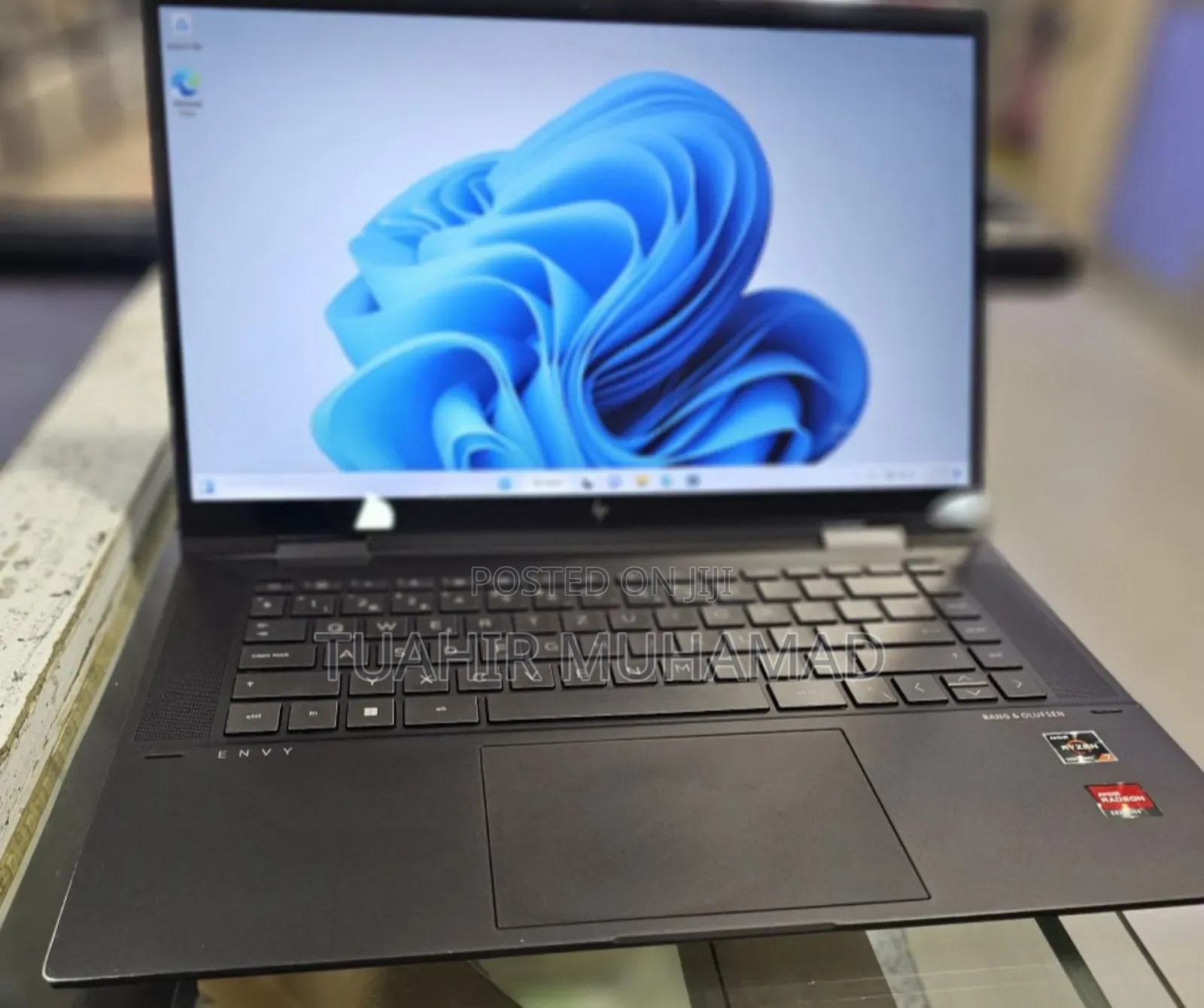 New Laptop HP Envy X360 16GB AMD Ryzen 7 SSD 1T