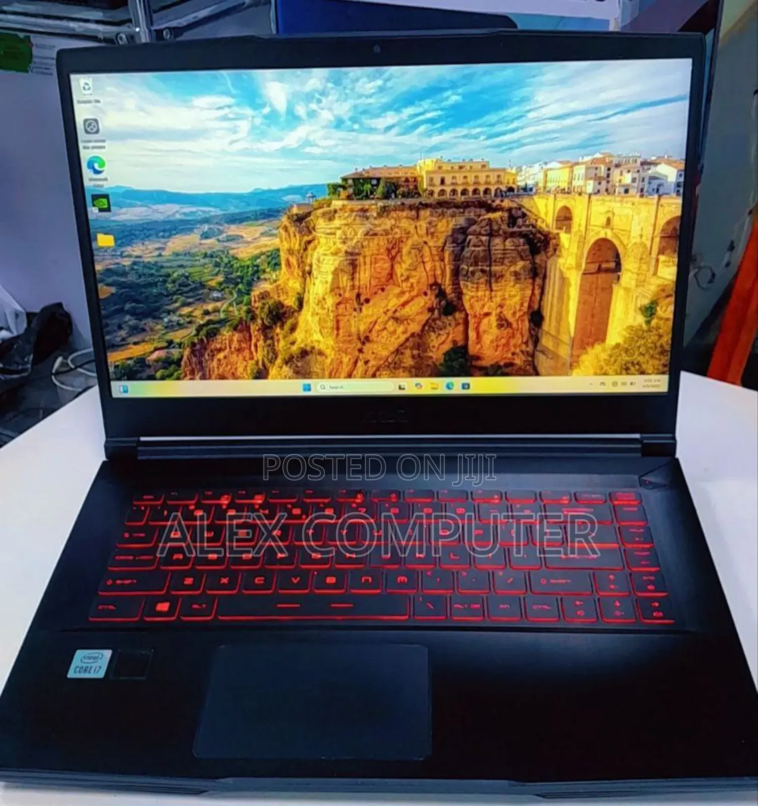 New Laptop MSI GF63 16GB Intel Core I7 SSD 1T